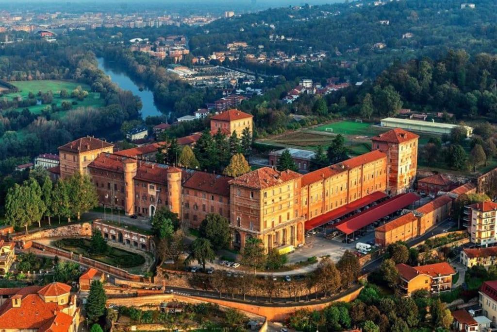 Willa Casa Moncalieri - 10 Min Da Torino Zewnętrze zdjęcie
